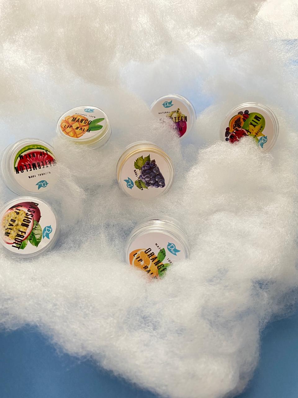 Арбузный бальзам для губ из Тайланда. Натуральный Тайский бальзам для губ Арбуз Dear Natural 100% Watermelon Lip Balm 10 гр.